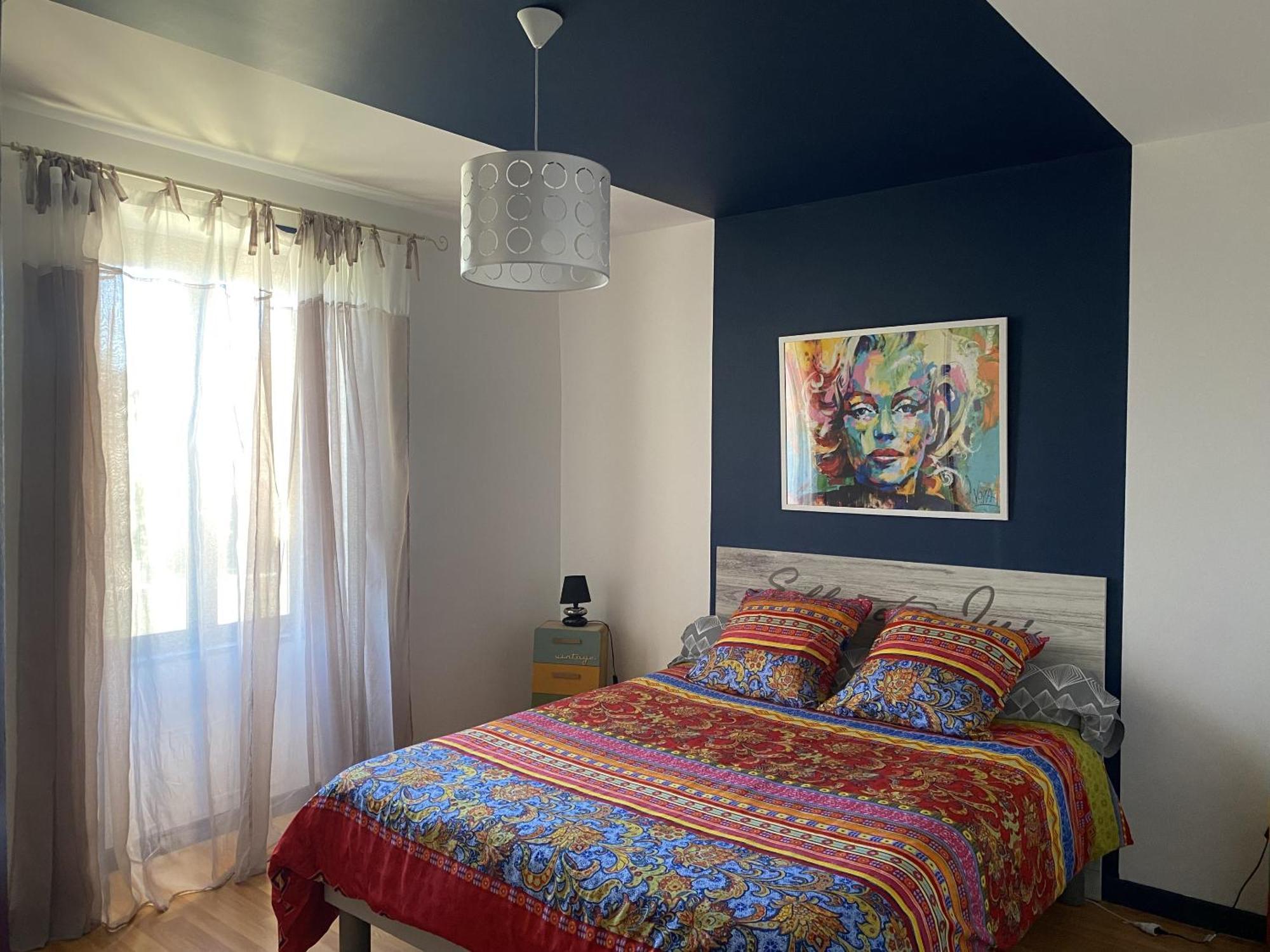 Maison Piscine Et Jacuzzi Saint-Germain-des-Fosses Номер фото